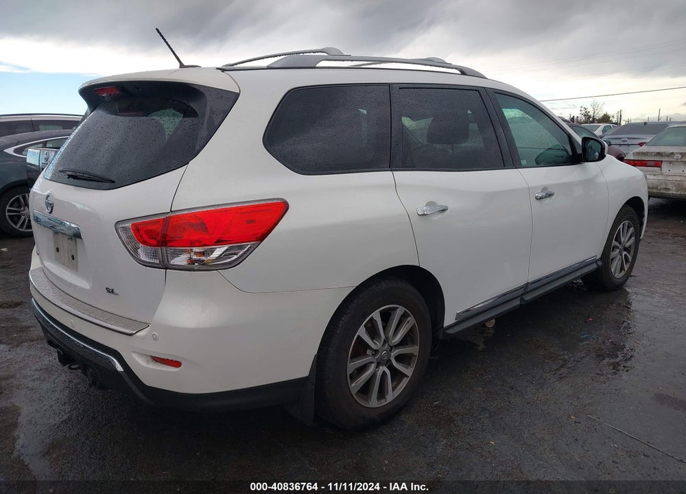 2014 NISSAN PATHFINDER SL VIN: 5N1AR2MN6EC604410