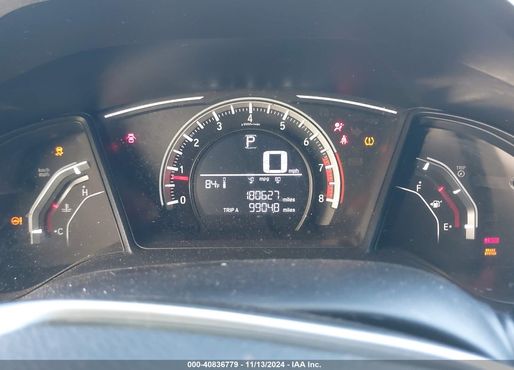 2018 HONDA CIVIC LX VIN: 2HGFC2F52JH528699