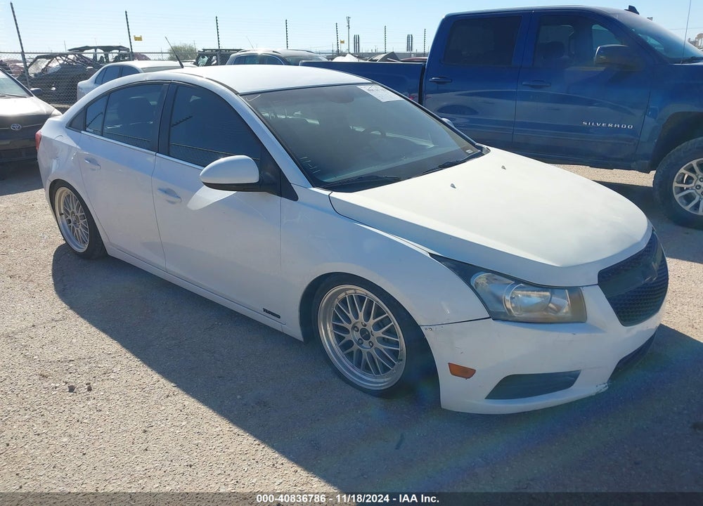 2013 CHEVROLET CRUZE 2LT AUTO VIN: 1G1PE5SB2D7105639