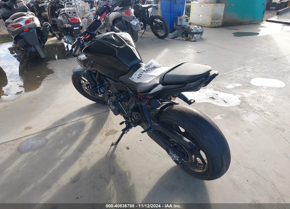 2021 YAMAHA MT07 VIN: JYARM32E5MA002618
