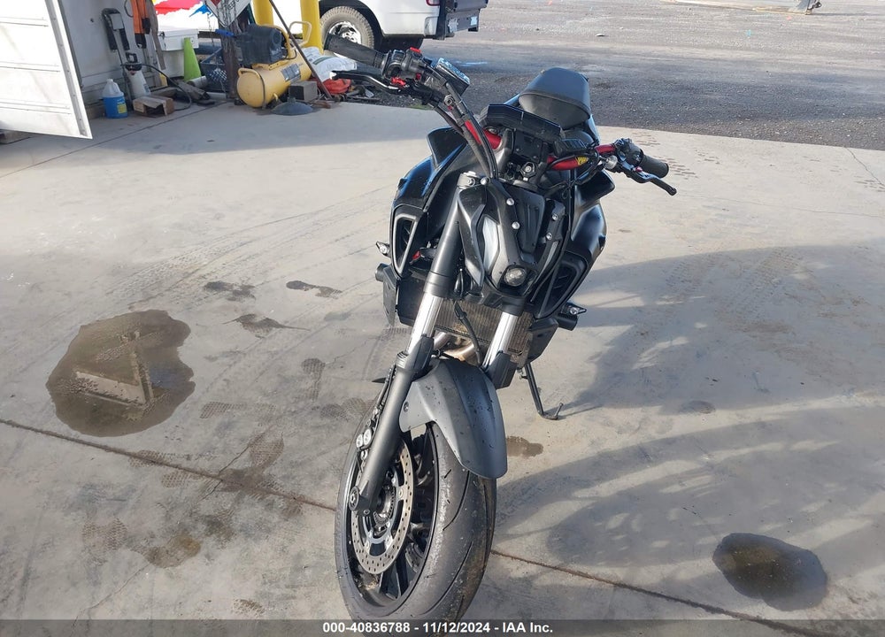 2021 YAMAHA MT07 VIN: JYARM32E5MA002618