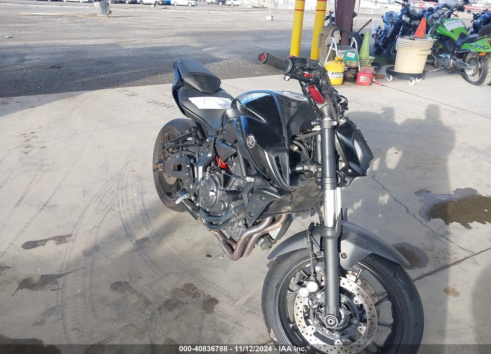 2021 YAMAHA MT07 VIN: JYARM32E5MA002618