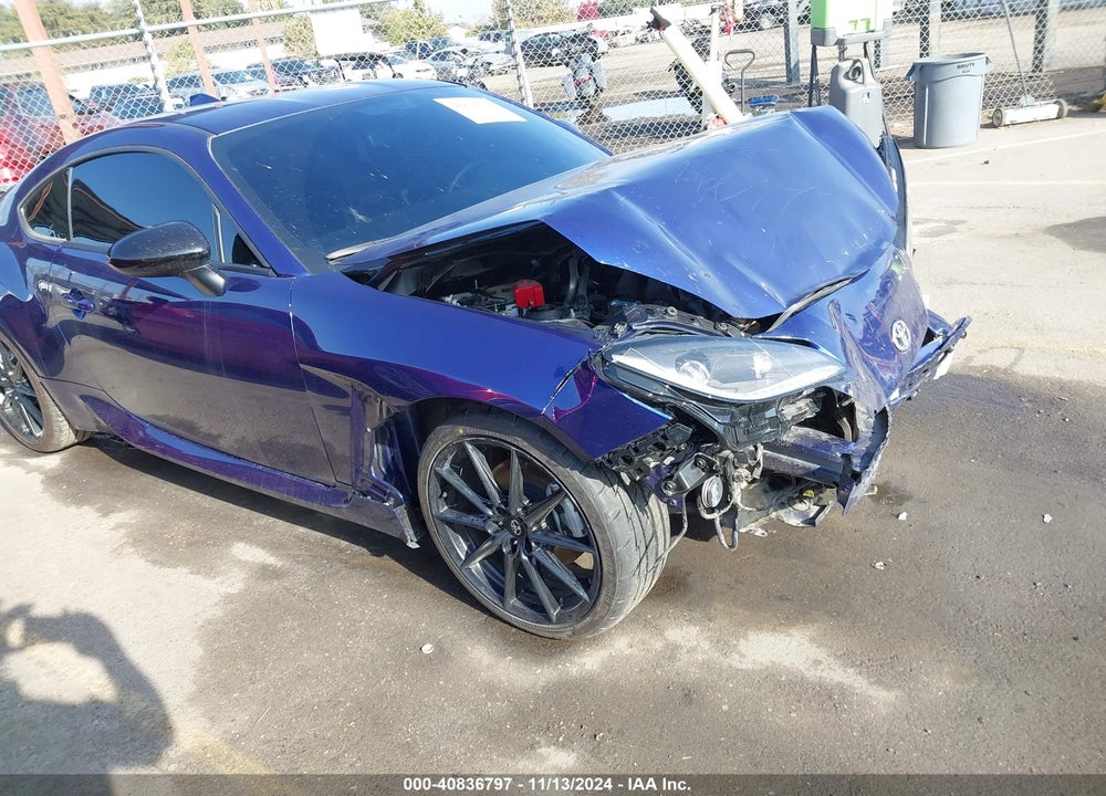 2024 TOYOTA GR86 VIN: JF1ZNBE12R9755767