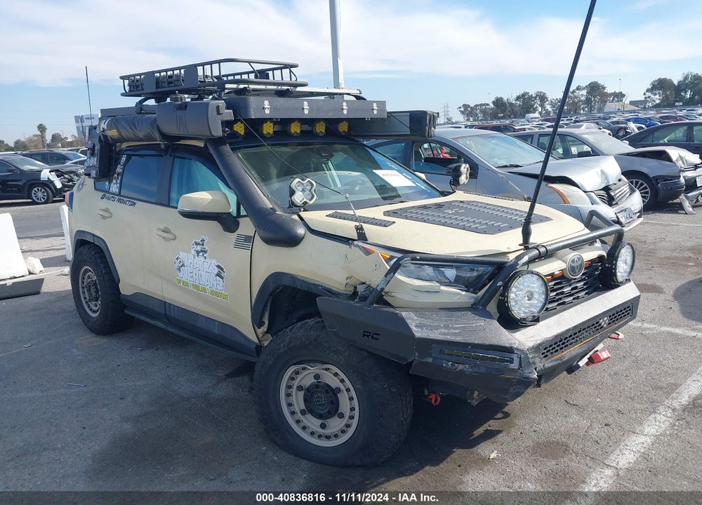2019 TOYOTA RAV4 XLE VIN: 2T3P1RFV8KW053725