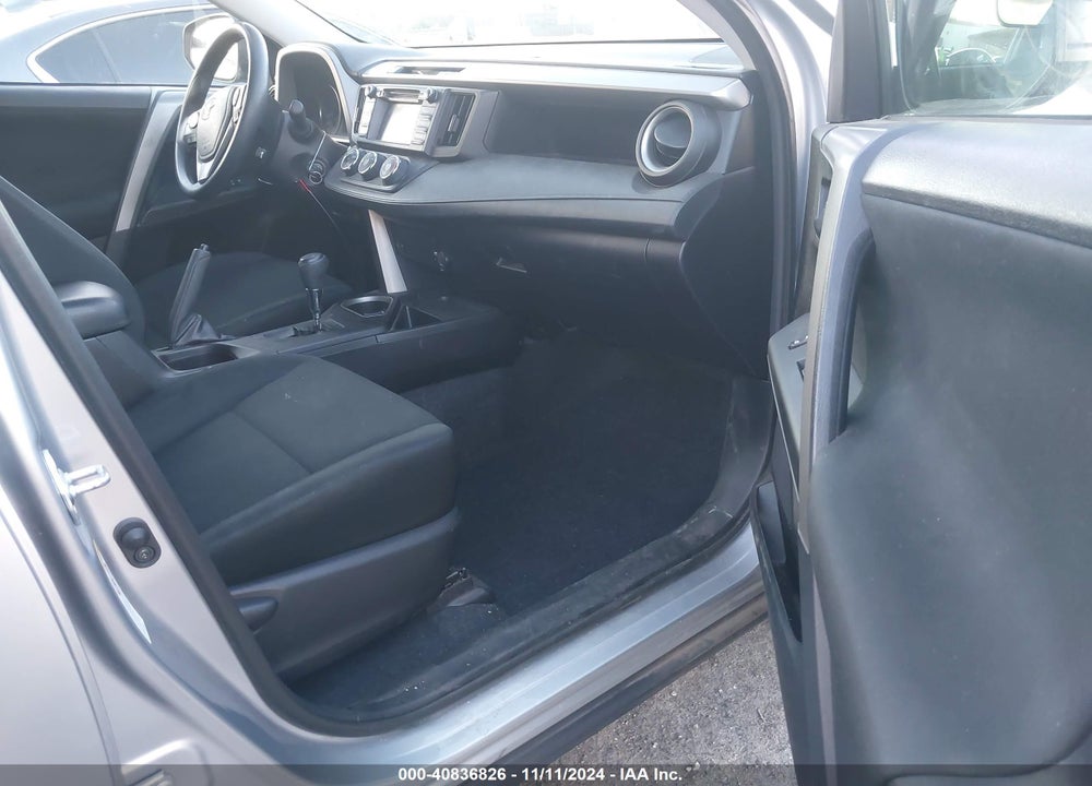 2017 TOYOTA RAV4 LE VIN: 2T3BFREV7HW654985