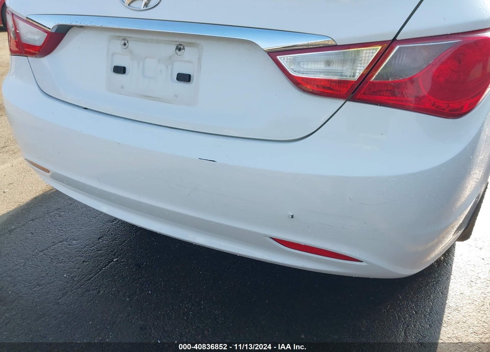 2011 HYUNDAI SONATA GLS VIN: 5NPEB4ACXBH279074