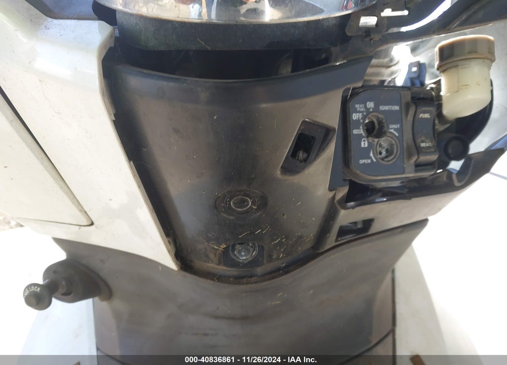 2015 HONDA PCX 150 VIN: RLHKF1809FY001255