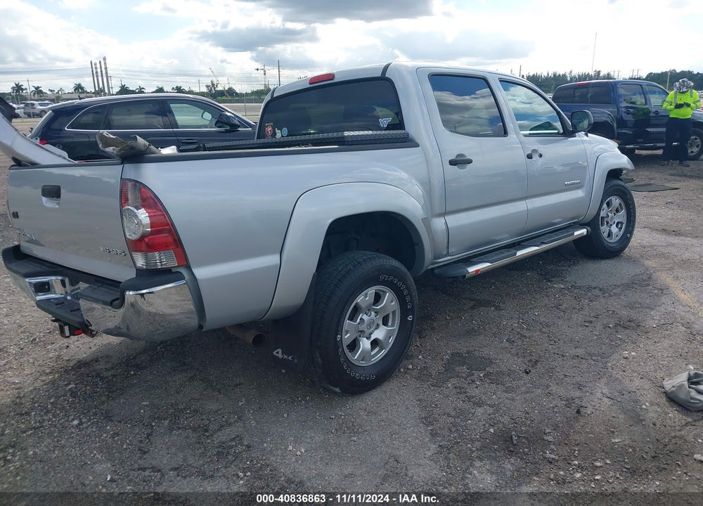 2011 TOYOTA TACOMA DOUBLE CAB VIN: 3TMLU4EN8BM076434