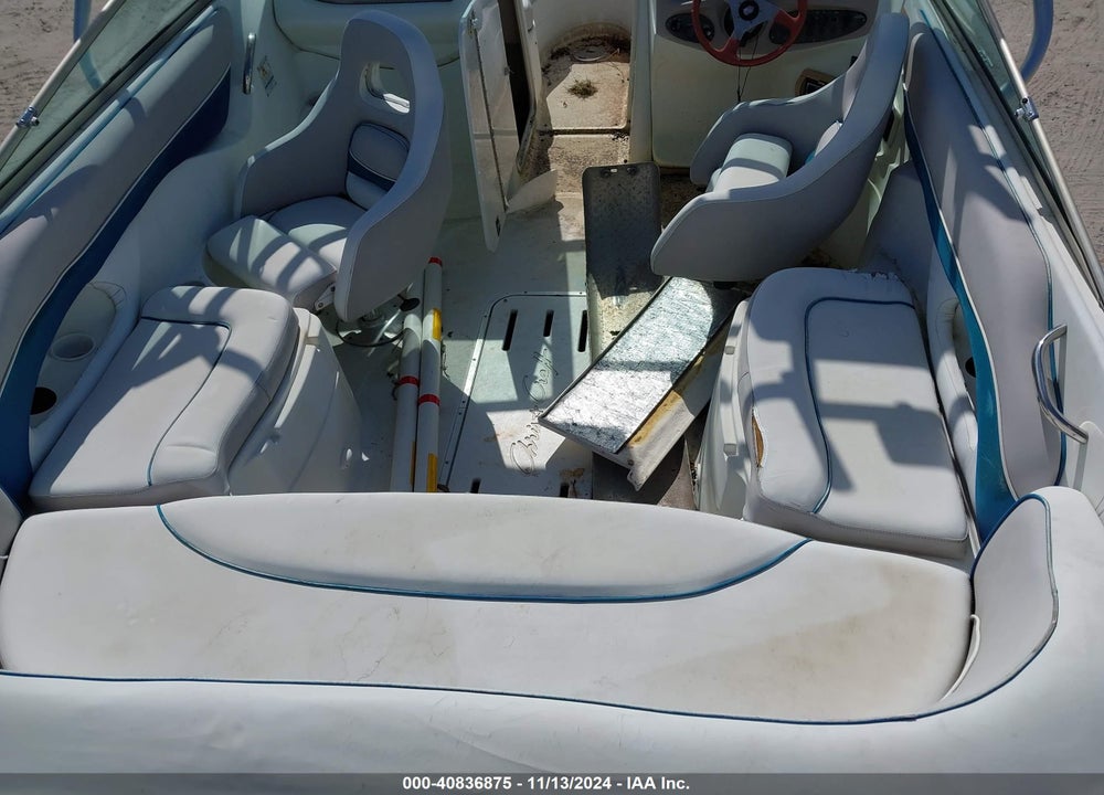 2001 CHRIS CRAFT OTHER VIN: CCBJC113E001
