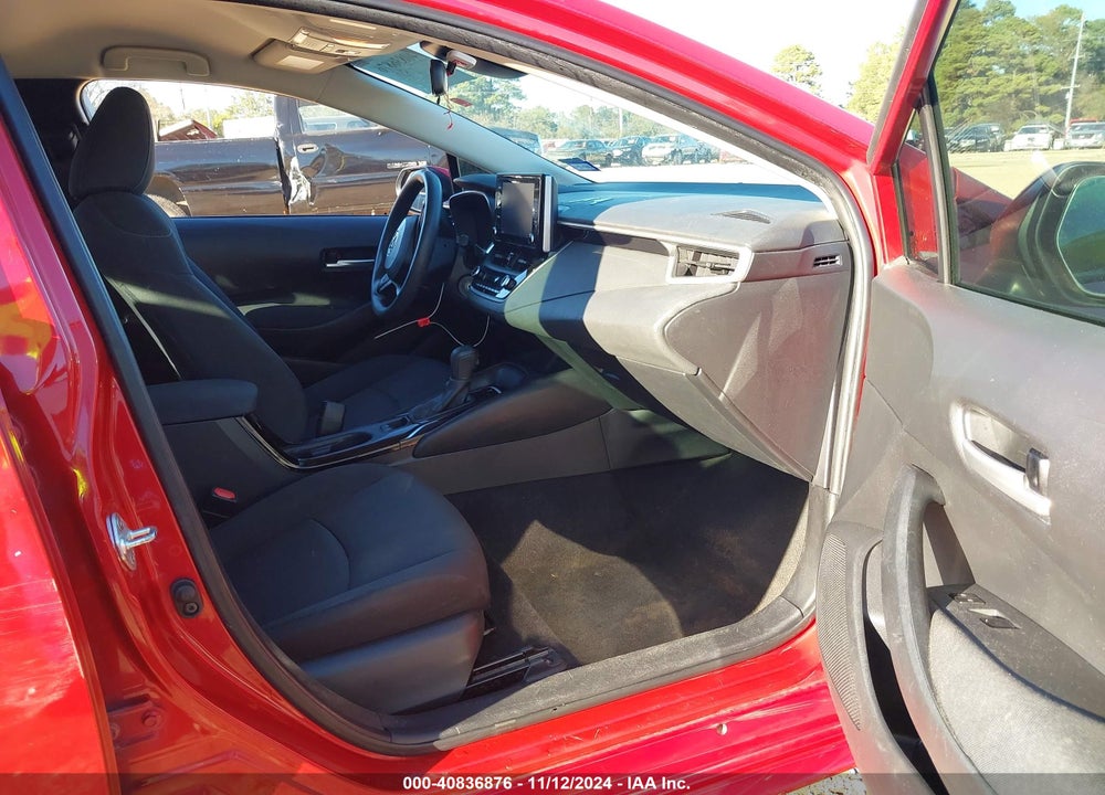 2020 TOYOTA COROLLA LE VIN: 5YFEPRAE2LP099401