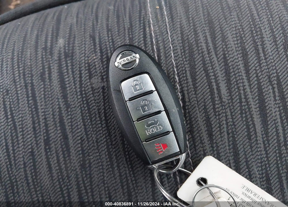 2015 NISSAN SENTRA SV VIN: 3N1AB7AP3FY232872