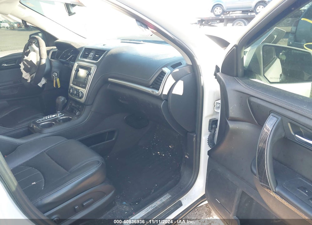 2016 GMC ACADIA SLT-2 VIN: 1GKKRSKD8GJ341553