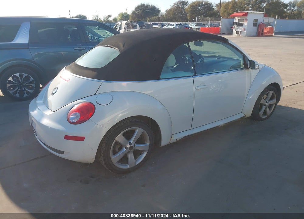 2007 VOLKSWAGEN NEW BEETLE TRIPLE WHITE VIN: 3VWFF31Y67M413303