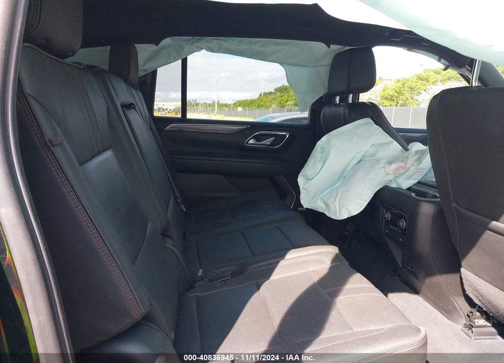 2023 CHEVROLET SUBURBAN 2WD RST VIN: 1GNSCEKD9PR138887