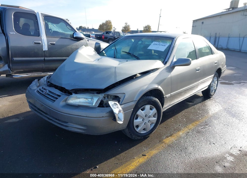 1997 TOYOTA CAMRY LE VIN: JT2BG22K6V0049914