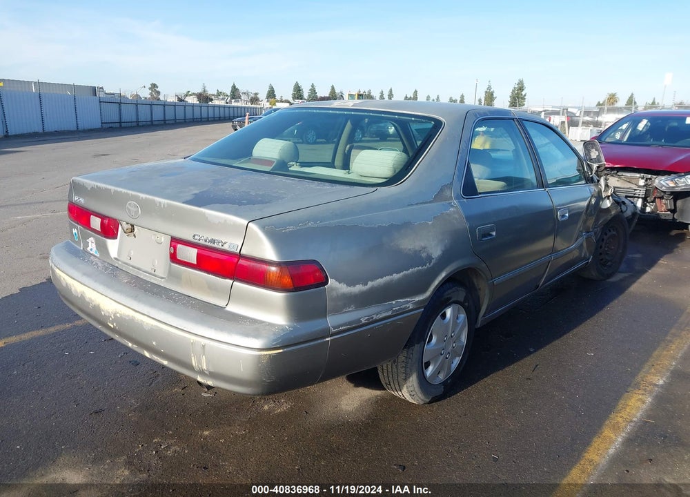 1997 TOYOTA CAMRY LE VIN: JT2BG22K6V0049914