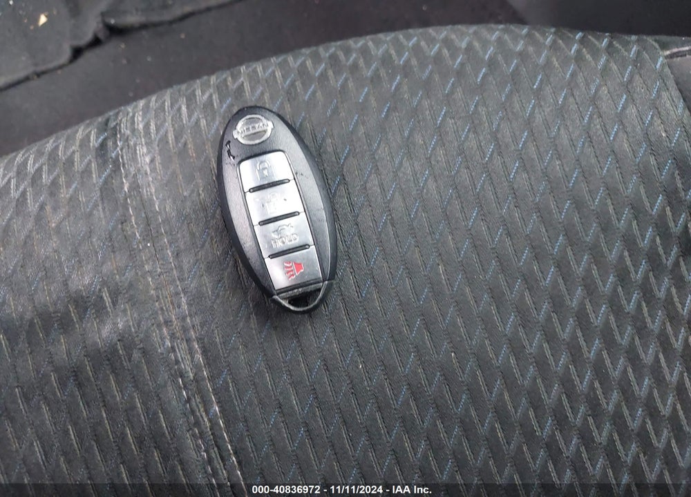 2013 NISSAN SENTRA SR VIN: 3N1AB7AP8DL751622
