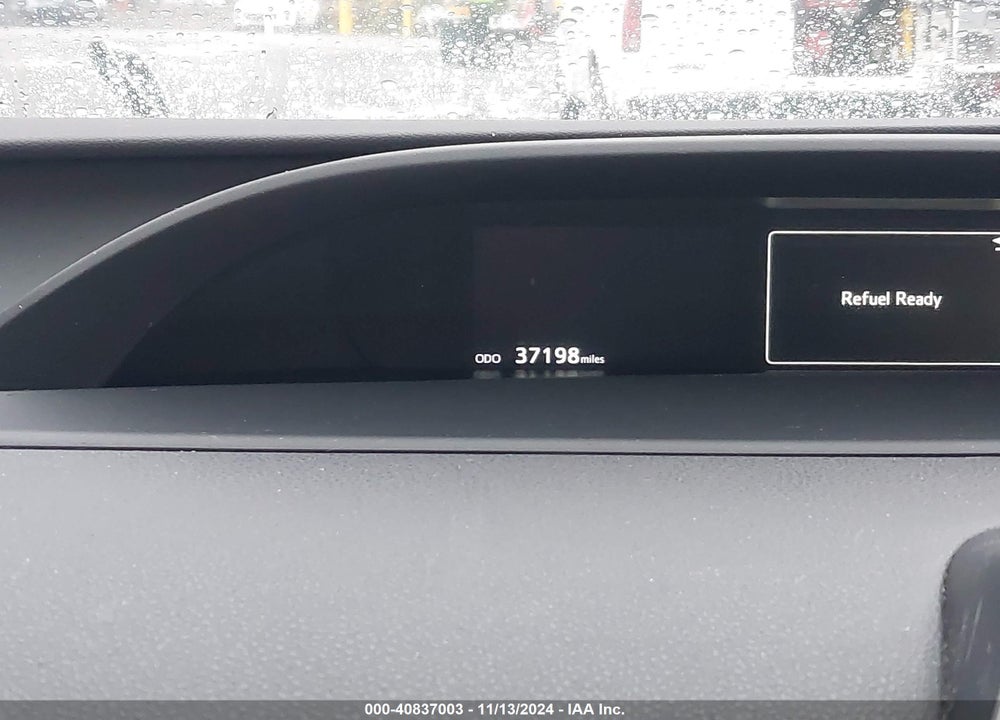 2018 TOYOTA PRIUS VIN: JTDKBRFU2J3603792