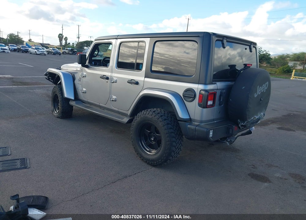 2020 JEEP WRANGLER UNLIMITED SAHARA 4X4 VIN: 1C4HJXEN2LW127850