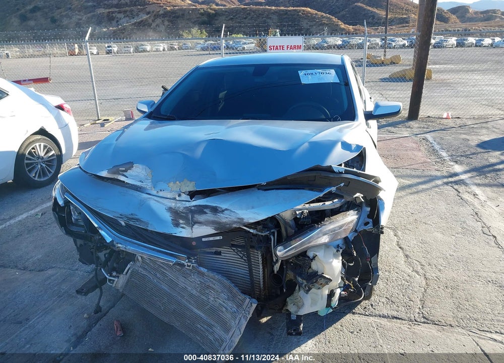 2019 CHEVROLET MALIBU LT VIN: 1G1ZD5ST0KF152918
