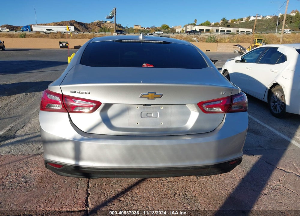2019 CHEVROLET MALIBU LT VIN: 1G1ZD5ST0KF152918
