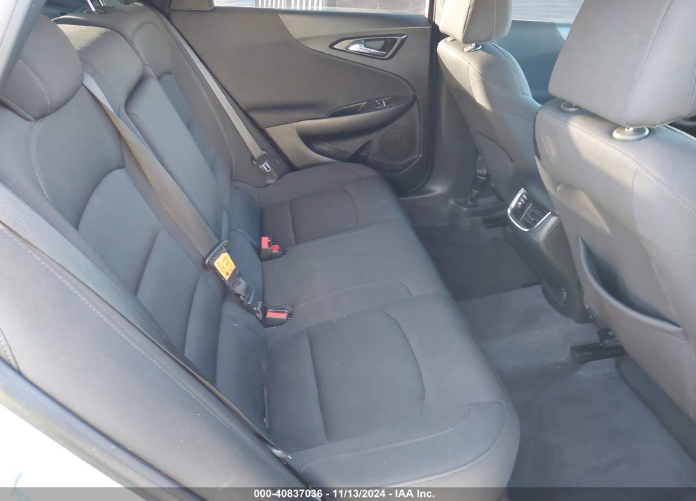 2019 CHEVROLET MALIBU LT VIN: 1G1ZD5ST0KF152918