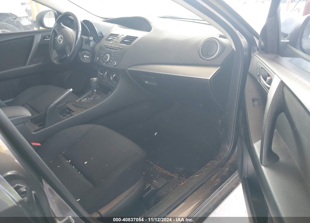 2012 MAZDA 3 I TOURING VIN: JM1BL1V71C1618843