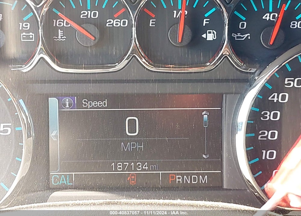 2016 CHEVROLET SUBURBAN LT VIN: 1GNSKHKC8GR248311