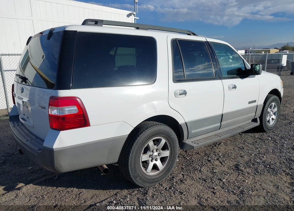 2007 FORD EXPEDITION VIN: 1FMFU15547LA49165