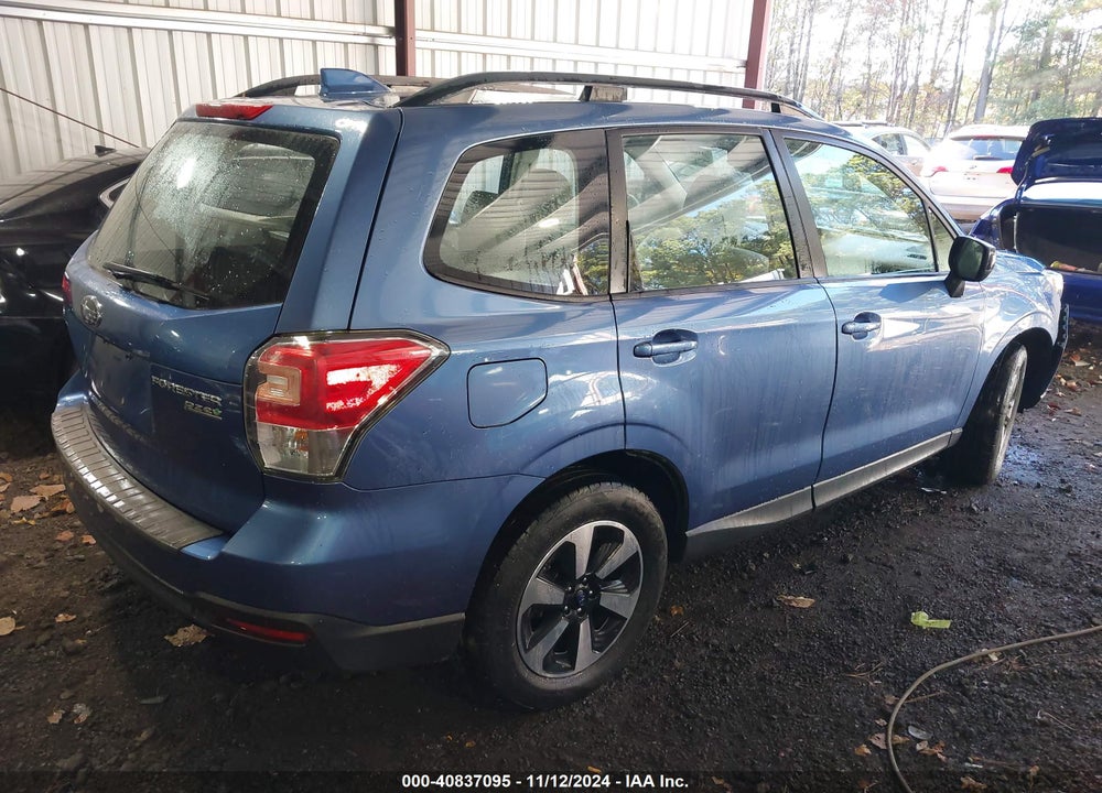 2017 SUBARU FORESTER 2.5I VIN: JF2SJABC2HH564959