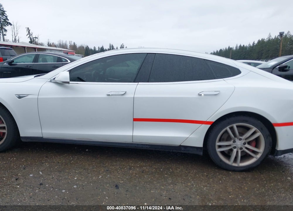 2015 TESLA MODEL S 70D/85D/P85D VIN: 5YJSA1H25FFP74370