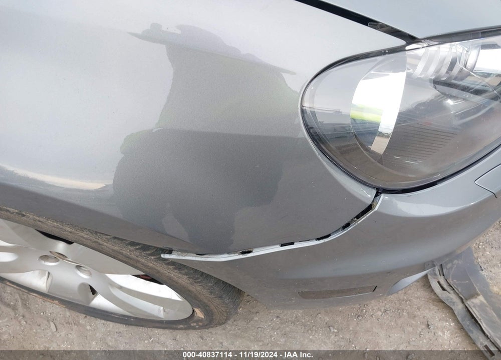2011 VOLKSWAGEN GTI 4-DOOR VIN: WVWHD7AJXBW233357