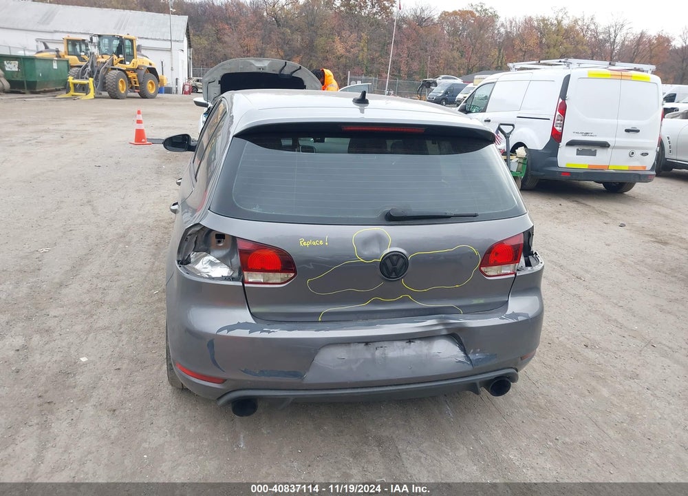 2011 VOLKSWAGEN GTI 4-DOOR VIN: WVWHD7AJXBW233357