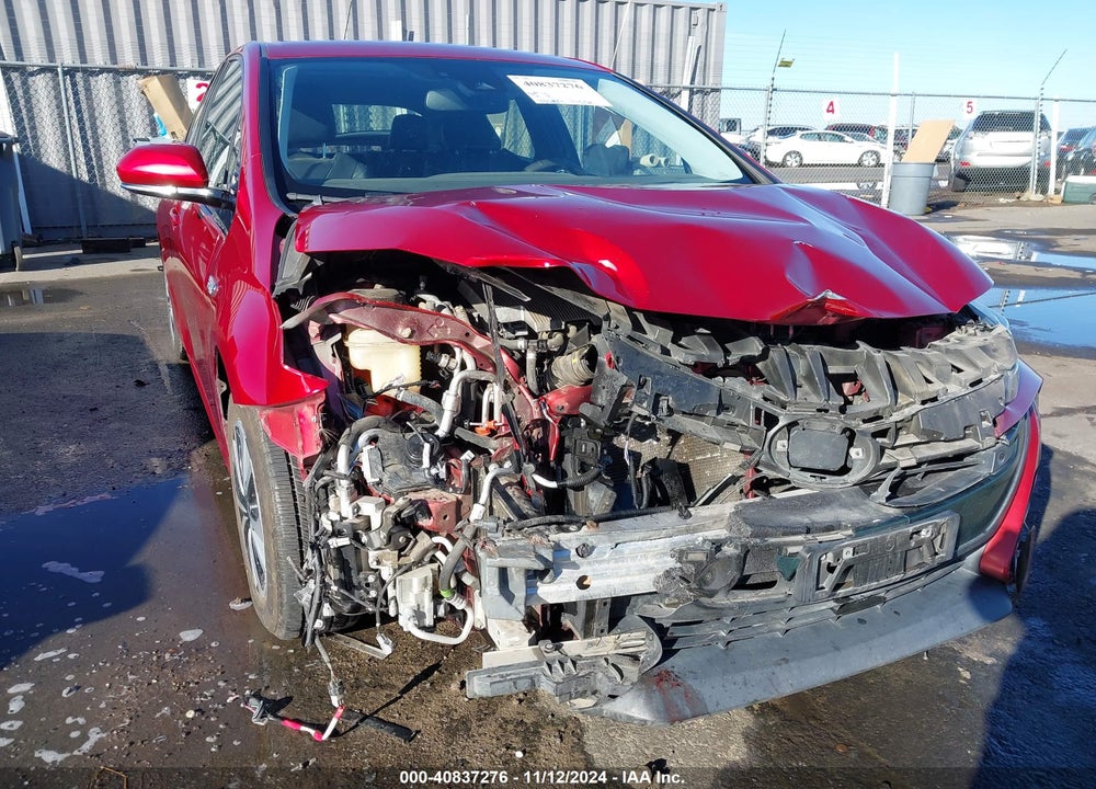 2017 TOYOTA PRIUS PRIME VIN: JTDKARFP1H3064833