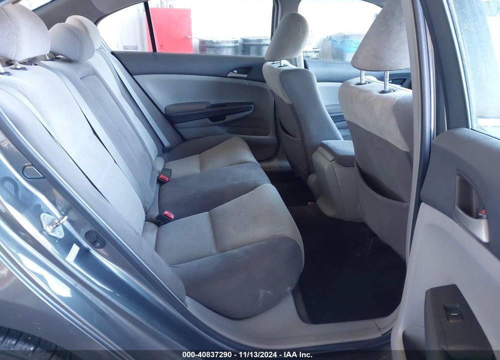 2009 HONDA ACCORD 2.4 LX-P VIN: 1HGCP26409A042983