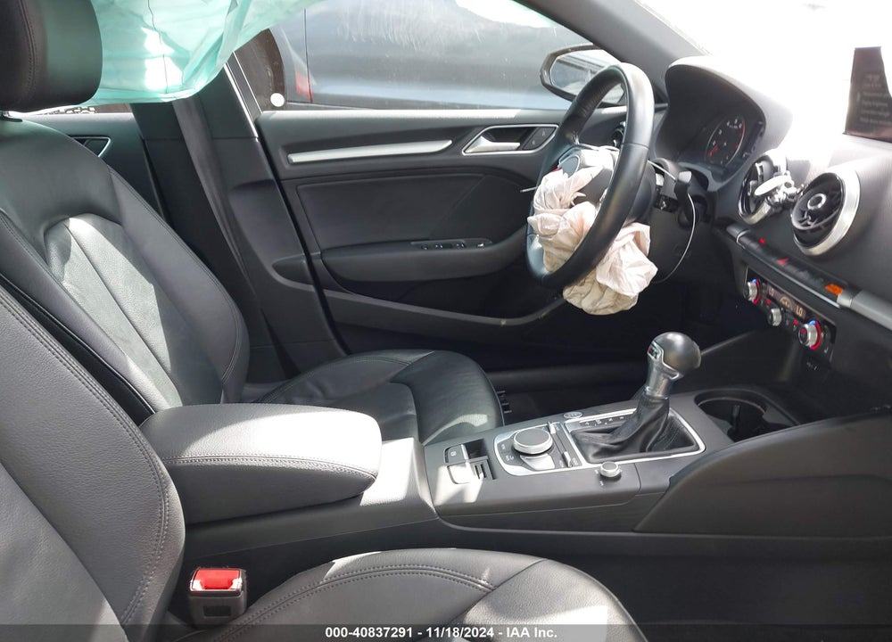 2019 AUDI A3 40 PREMIUM/40 TITANIUM PREMIUM VIN: WAUAUGFF5K1010496
