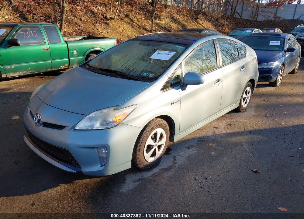2013 TOYOTA PRIUS THREE VIN: JTDKN3DU8D1733857