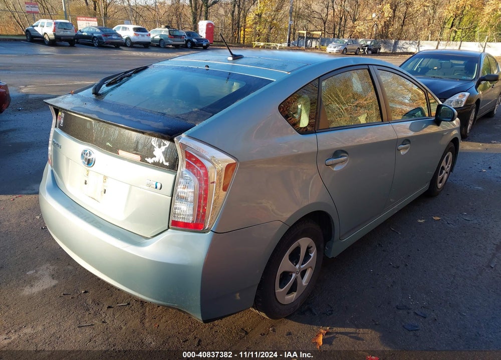 2013 TOYOTA PRIUS THREE VIN: JTDKN3DU8D1733857