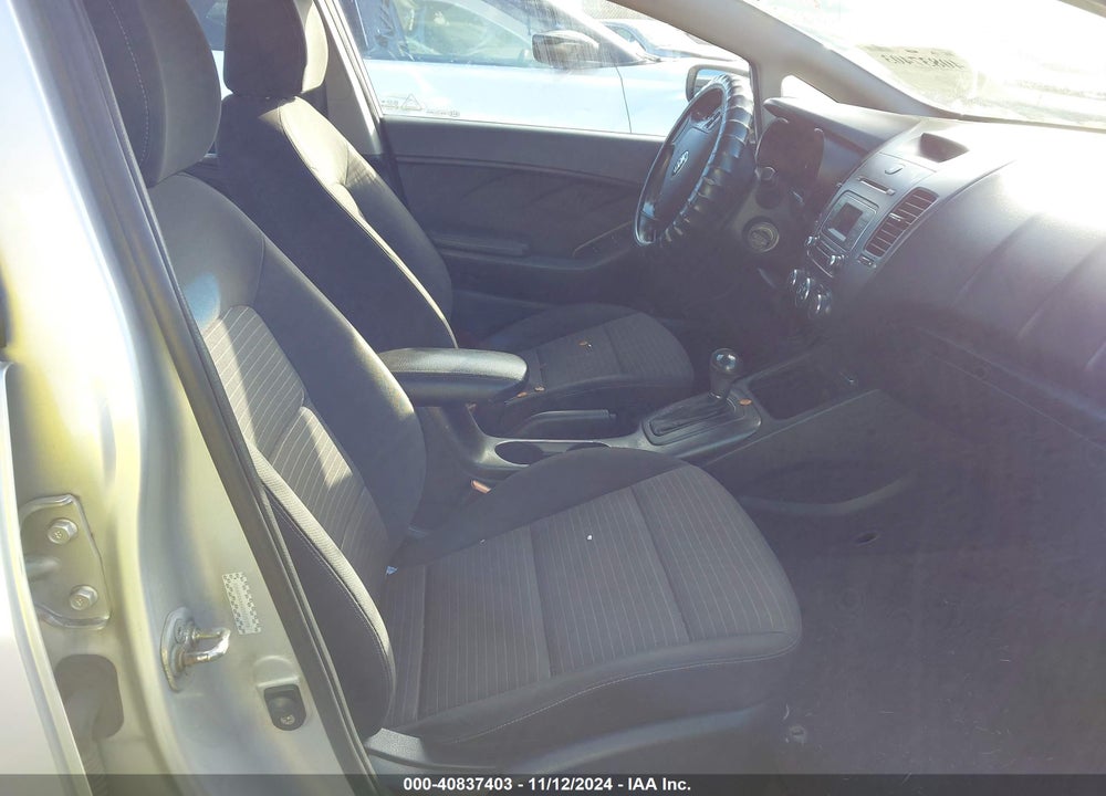 2014 KIA FORTE LX VIN: KNAFX4A64E5125378