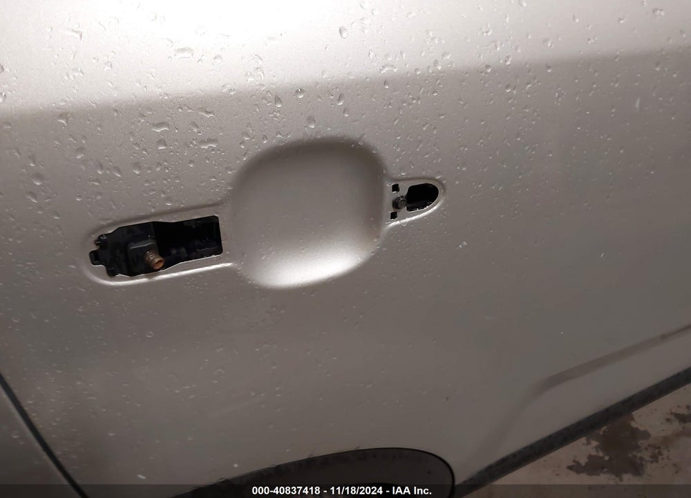 2012 KIA SORENTO LX VIN: 5XYKT4A60CG240562