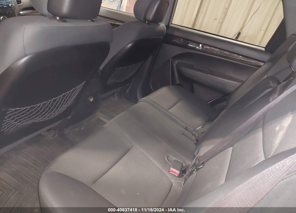 2012 KIA SORENTO LX VIN: 5XYKT4A60CG240562
