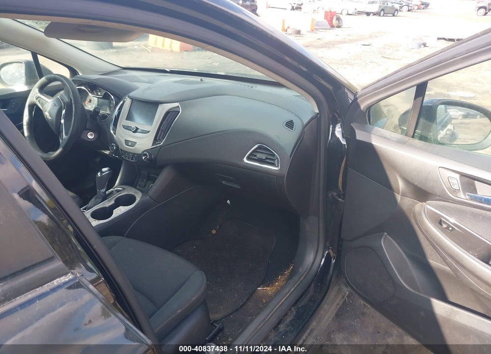 2016 CHEVROLET CRUZE LS AUTO VIN: 1G1BC5SM8G7282024