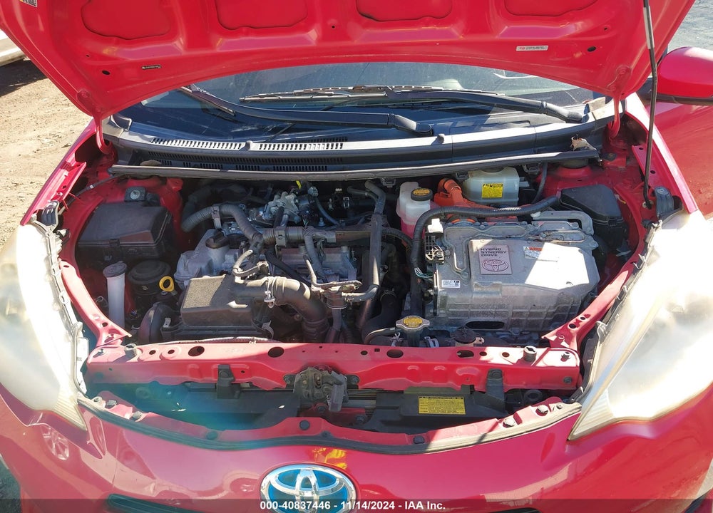2013 TOYOTA PRIUS C ONE VIN: JTDKDTB35D1542121