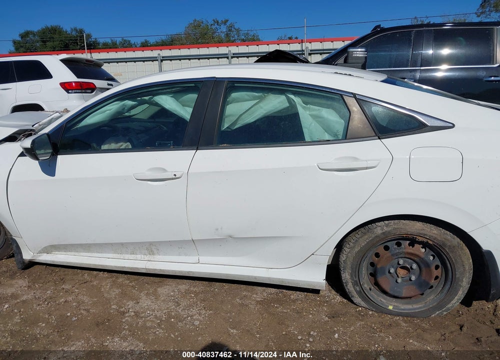 2018 HONDA CIVIC LX VIN: 2HGFC2F5XJH553527