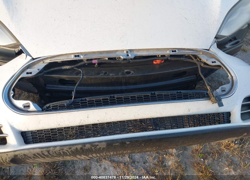 2014 TESLA MODEL S VIN: 5YJSA1S11EFP30431