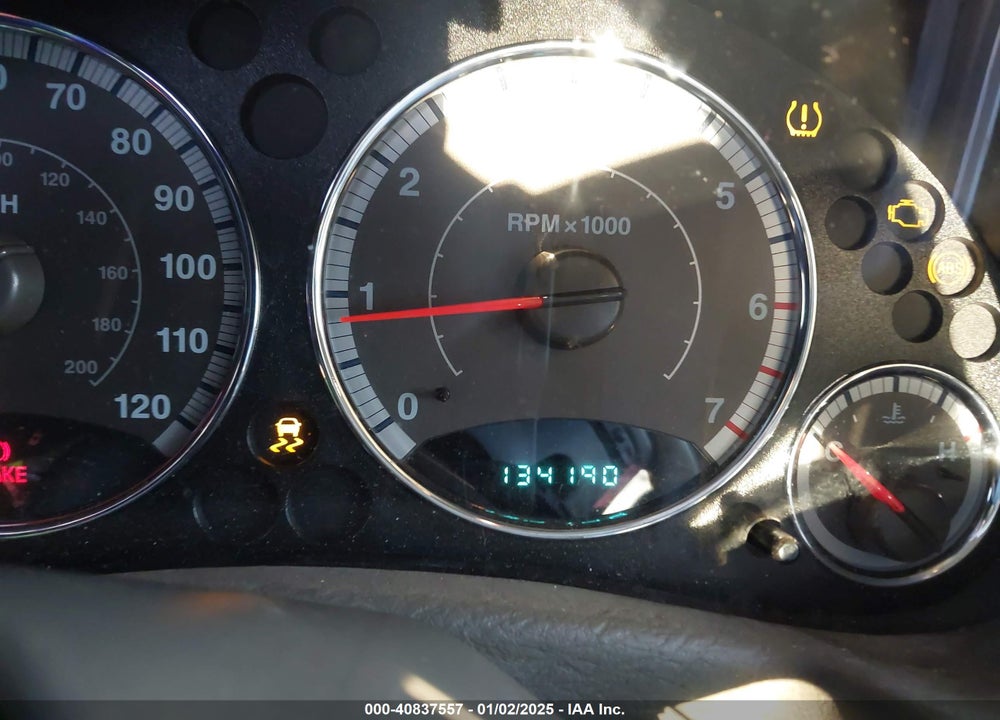 2007 JEEP LIBERTY VIN: 1J4GL58K97W523334