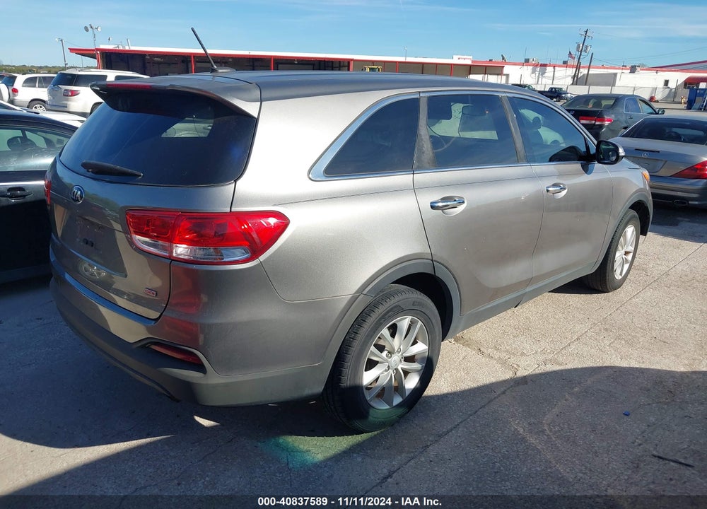 2016 KIA SORENTO 2.4L L VIN: 5XYPG4A32GG124334