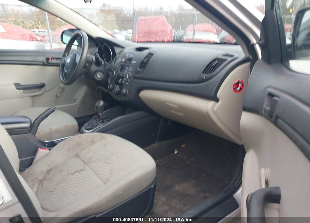 2012 KIA FORTE LX VIN: KNAFT4A26C5585650
