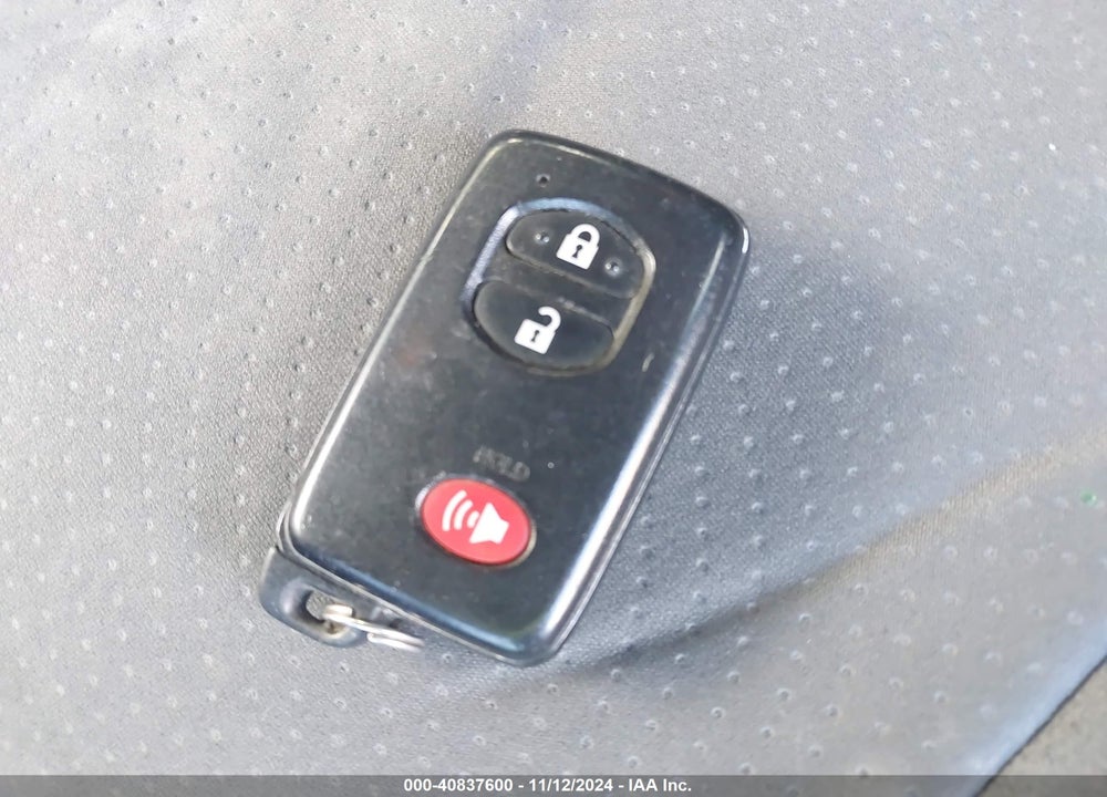 2013 TOYOTA PRIUS THREE VIN: JTDKN3DU5D0343286