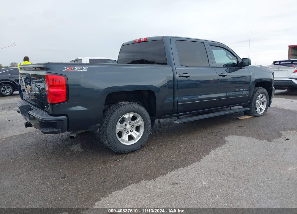 2017 CHEVROLET SILVERADO 1500 2LT VIN: 3GCUKREC5HG518468